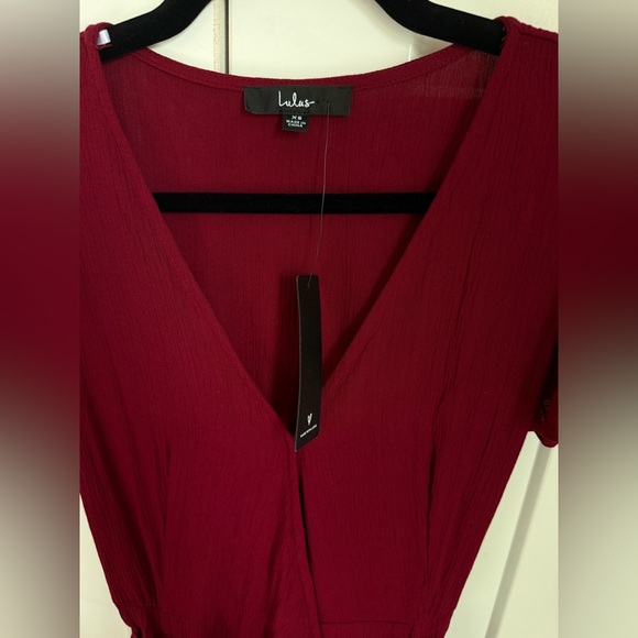 NWT Lulu's Heart of Marigold Burgundy Wrap Maxi Dress with fluttery sleeves. M. - Picture 5 of 9
